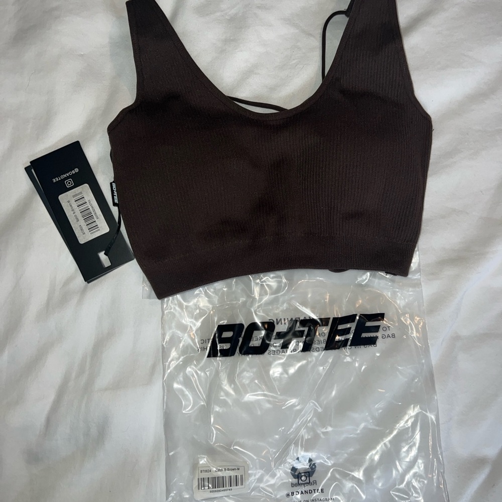 Bo+Tee Brown Ribbed Sports Bra (medium)